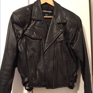 Vintage black leather jacket (cropped)